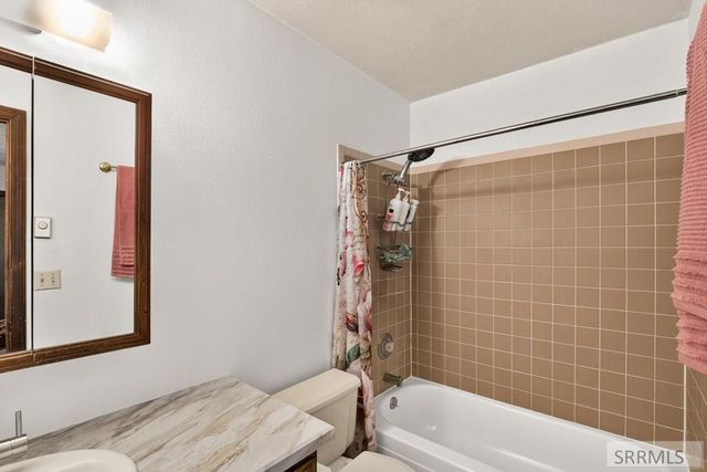 1161 Cahina Way, Pocatello, ID 83204