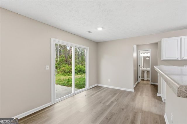 111 Crestbend Lane, Powder Springs, GA 30127