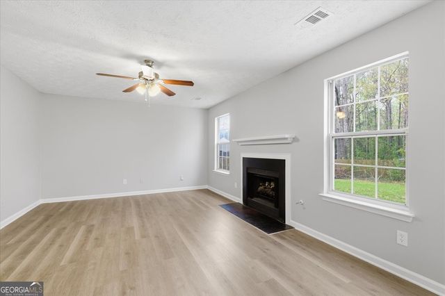 111 Crestbend Lane, Powder Springs, GA 30127