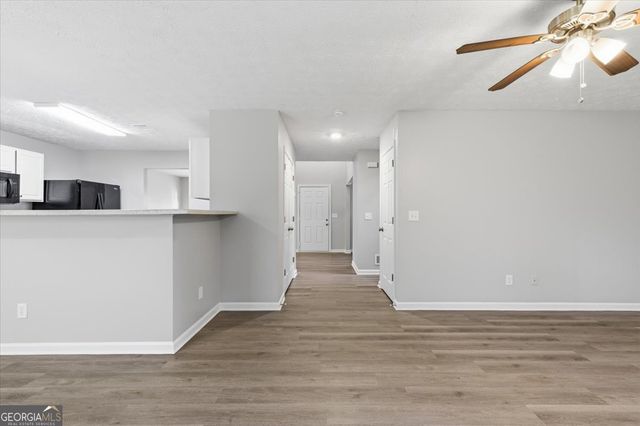 111 Crestbend Lane, Powder Springs, GA 30127