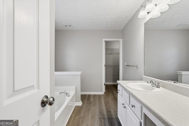 111 Crestbend Lane, Powder Springs, GA 30127