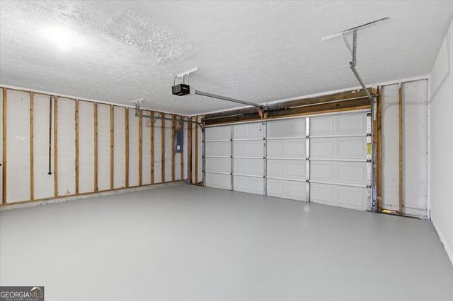 111 Crestbend Lane, Powder Springs, GA 30127