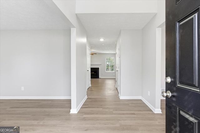 111 Crestbend Lane, Powder Springs, GA 30127