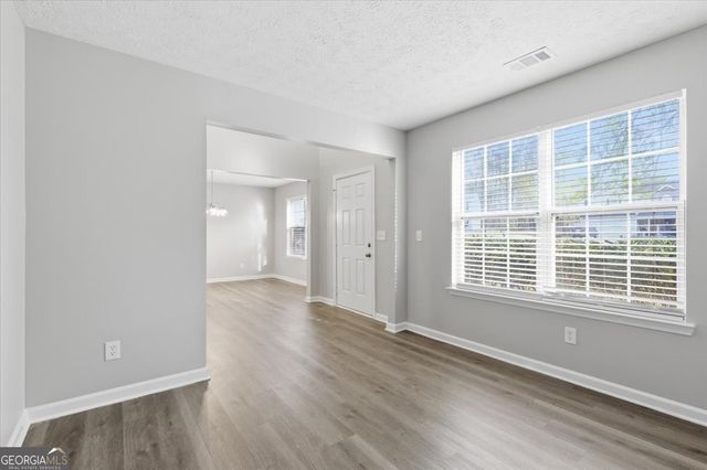 111 Crestbend Lane, Powder Springs, GA 30127