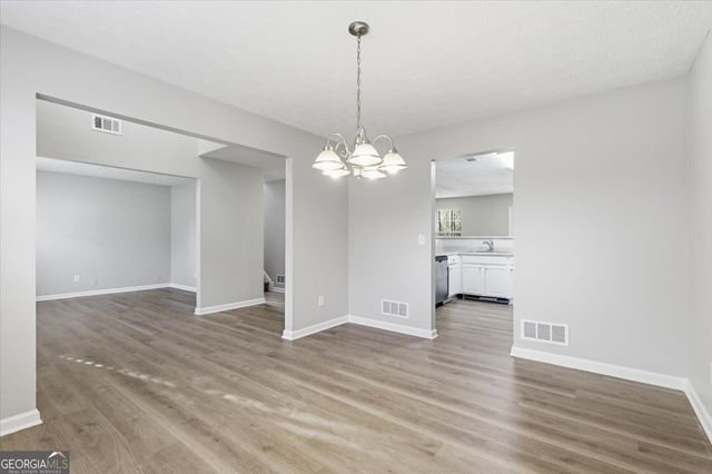 111 Crestbend Lane, Powder Springs, GA 30127