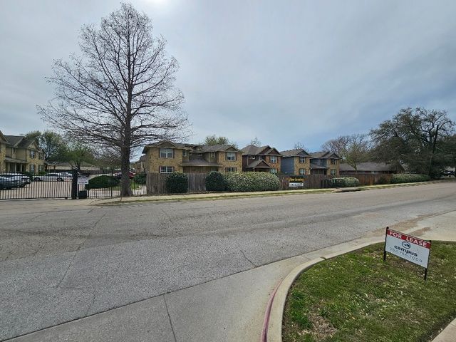 2513 S 2nd Street 8A, Waco, TX 76706