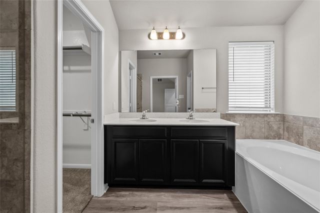 2114 Boreas, Baytown, TX 77523