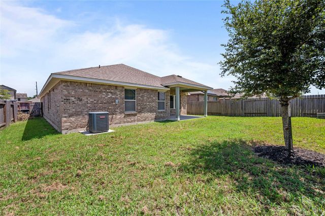 2114 Boreas, Baytown, TX 77523