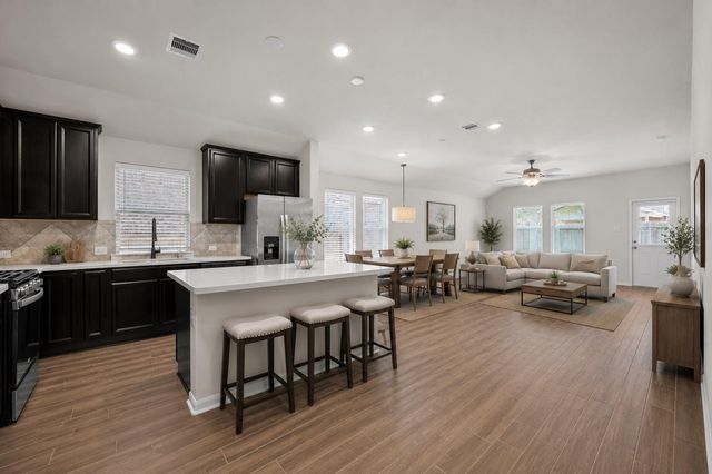2114 Boreas, Baytown, TX 77523