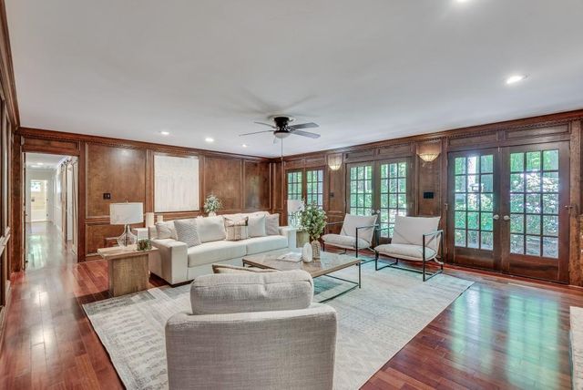 3684 Hunting Ridge Drive SW, Lilburn, GA 30047