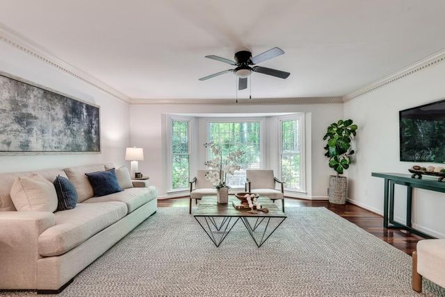 3684 Hunting Ridge Drive SW, Lilburn, GA 30047