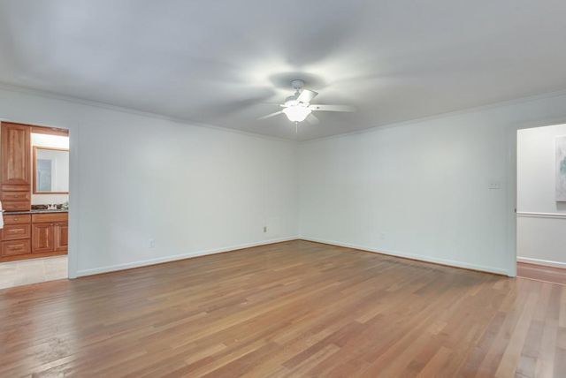 3684 Hunting Ridge Drive SW, Lilburn, GA 30047