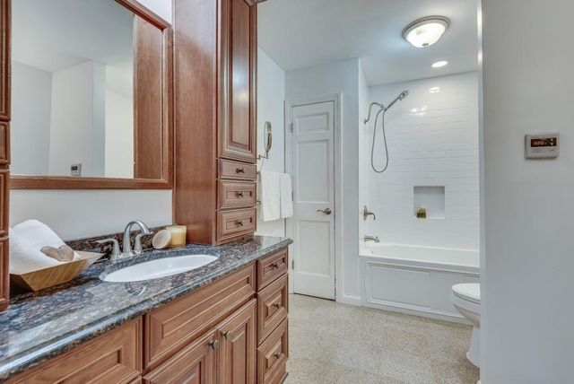 3684 Hunting Ridge Drive SW, Lilburn, GA 30047