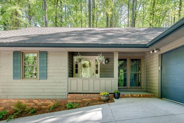 3684 Hunting Ridge Drive SW, Lilburn, GA 30047