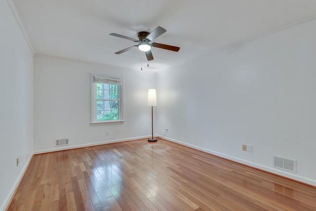 3684 Hunting Ridge Drive SW, Lilburn, GA 30047