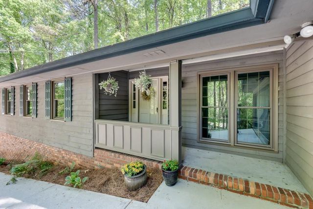 3684 Hunting Ridge Drive SW, Lilburn, GA 30047