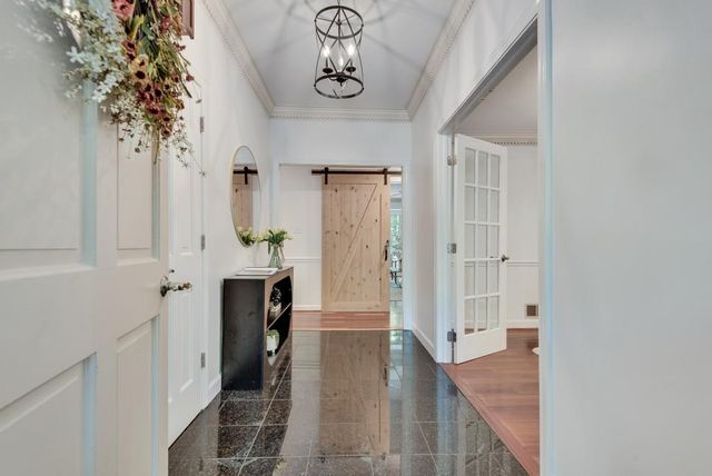 3684 Hunting Ridge Drive SW, Lilburn, GA 30047