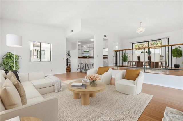 1321 Greenbriar, Glendale, CA 91207