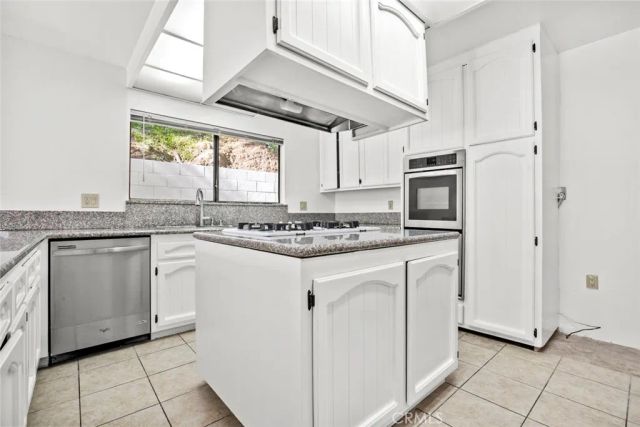 1321 Greenbriar, Glendale, CA 91207