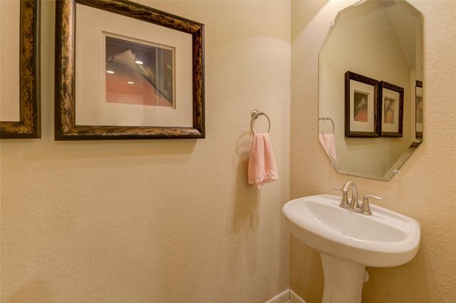 22 Bettina Lane, The Woodlands, TX 77382