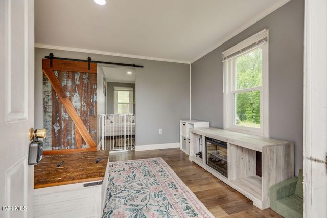 930 Tip Top Avenue, Kingsport, TN 37665