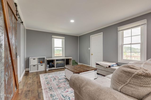 930 Tip Top Avenue, Kingsport, TN 37665