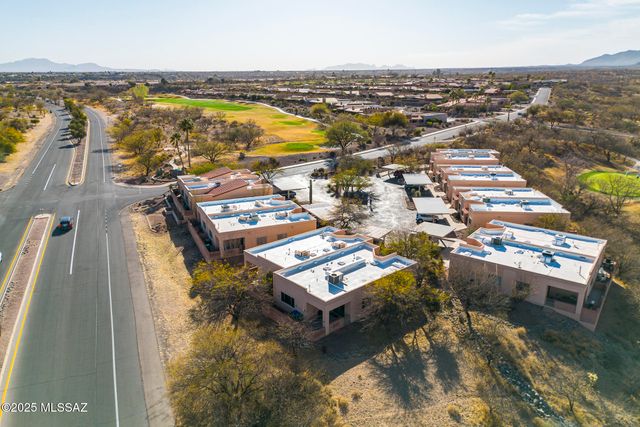 1746 W Camino Estelar, Green Valley, AZ 85622