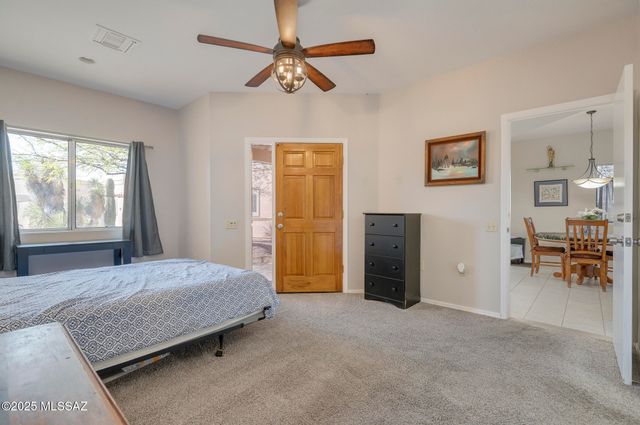1746 W Camino Estelar, Green Valley, AZ 85622