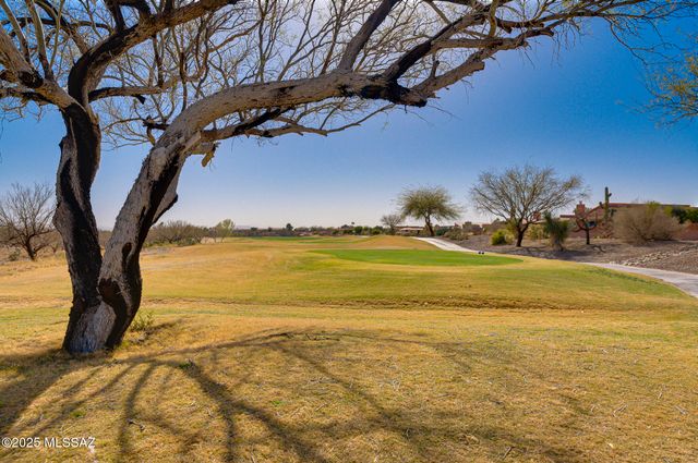 1746 W Camino Estelar, Green Valley, AZ 85622