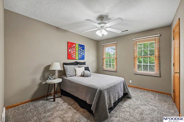 16252 Monroe Street, Omaha, NE 68135