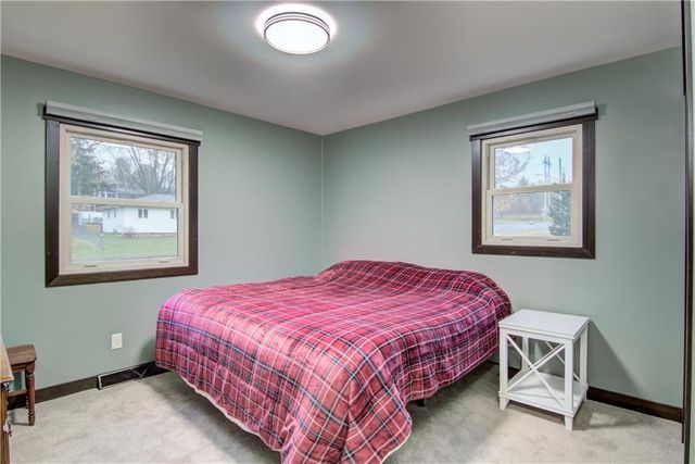 2532 Frostwoods Street, Eau Claire, WI 54703