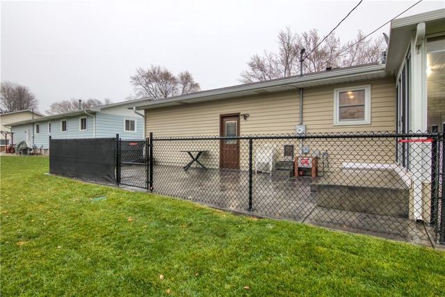 2532 Frostwoods Street, Eau Claire, WI 54703