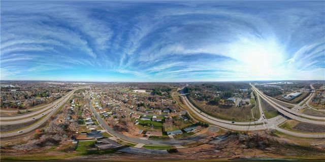 2532 Frostwoods Street, Eau Claire, WI 54703