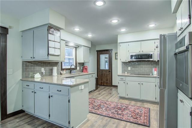 2532 Frostwoods Street, Eau Claire, WI 54703