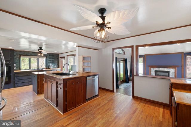 19 DUVALL CT, Wilmington, DE 19808