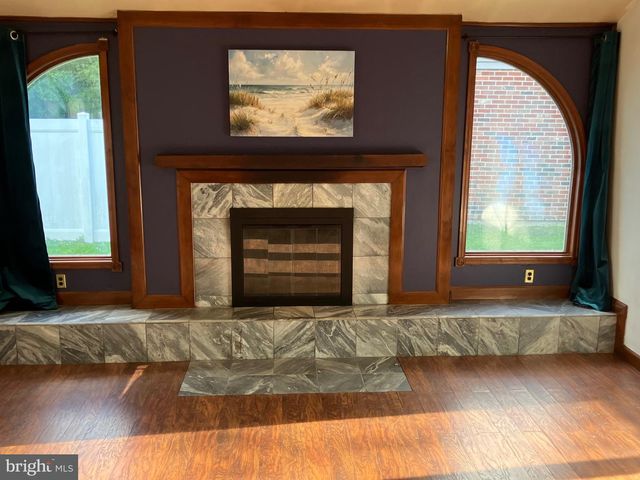 19 DUVALL CT, Wilmington, DE 19808