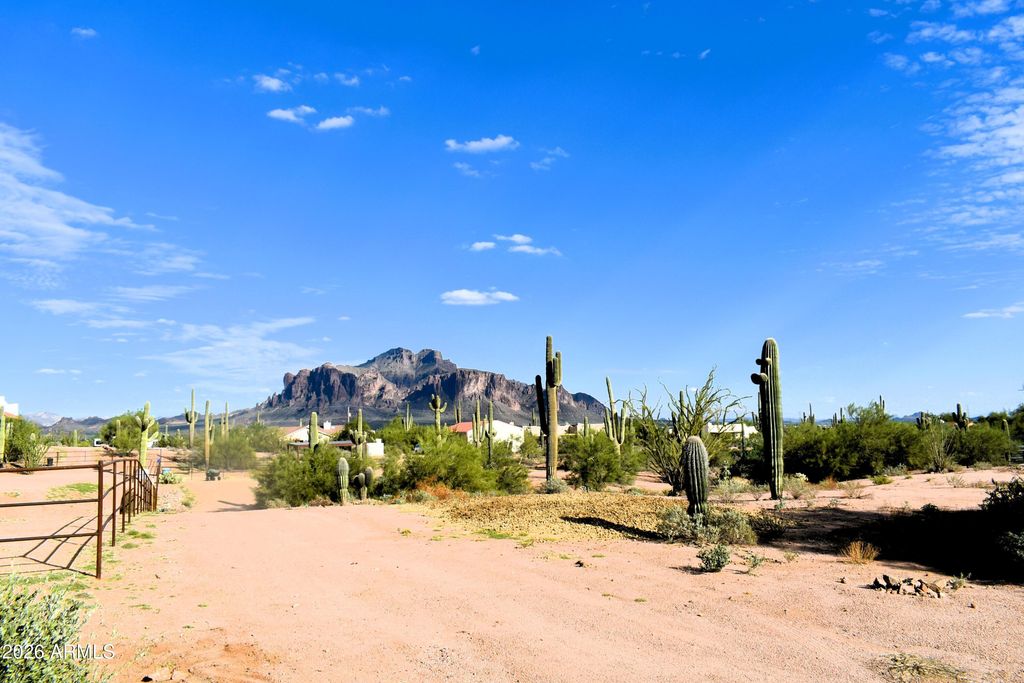parcel N 100-06-001E Road -, Apache Junction, AZ 85119 — photo 2