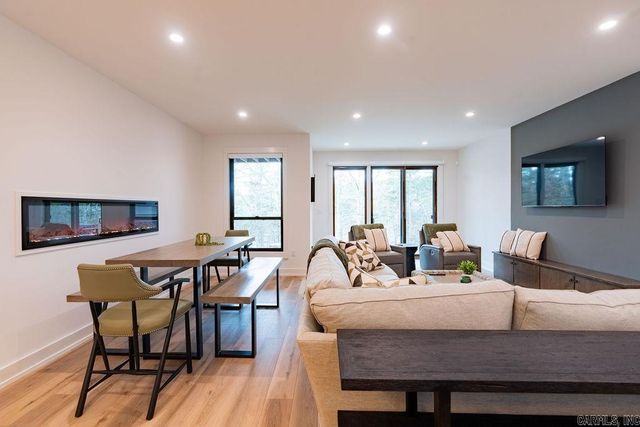 71 Buckhead TRL, Drasco, AR 72543