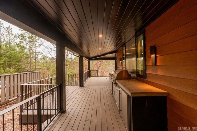 71 Buckhead TRL, Drasco, AR 72543