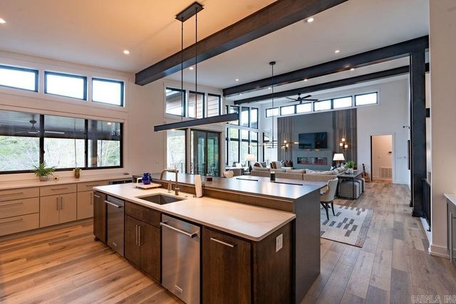 71 Buckhead TRL, Drasco, AR 72543