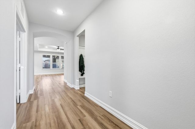 817 Forgotten Forest Way, Mckinney, TX 75071