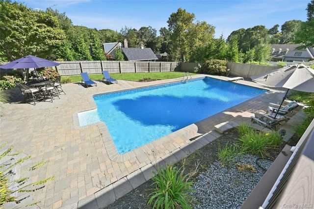 75 Eatons Neck Road, Northport, NY 11768