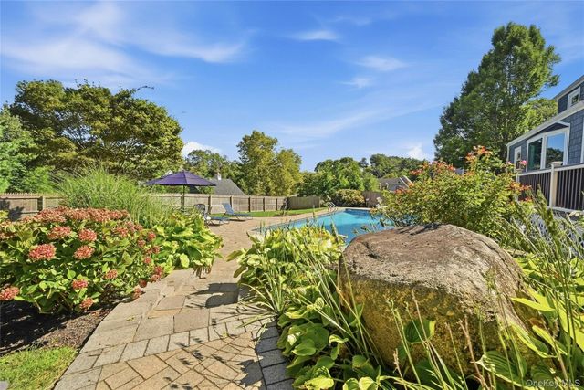 75 Eatons Neck Road, Northport, NY 11768