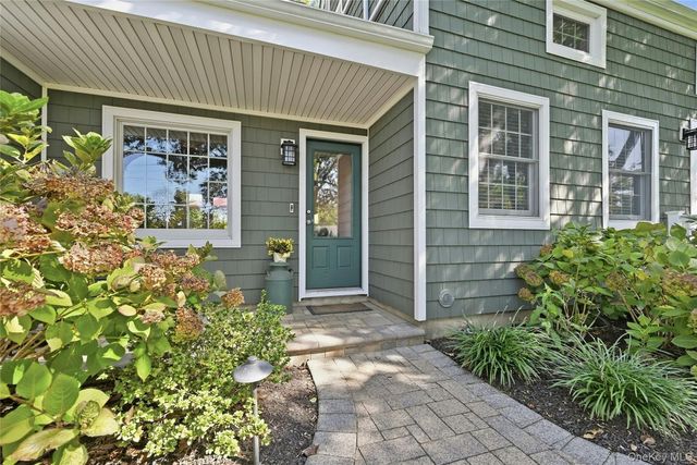 75 Eatons Neck Road, Northport, NY 11768