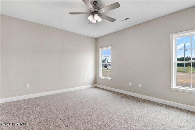 102 Chester Place, Pikeville, NC 27863