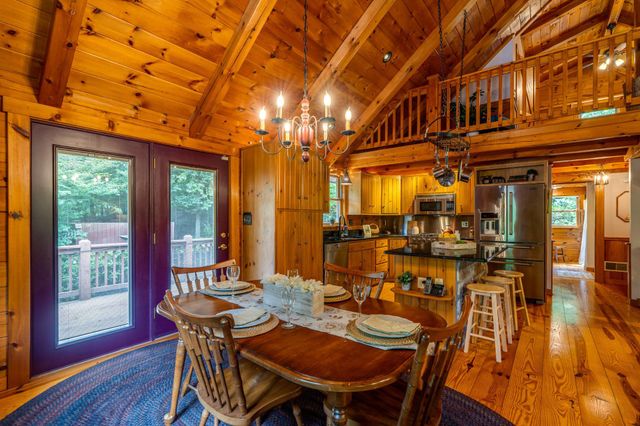 635 LAUREL RIDGE RD, Reinholds, PA 17569