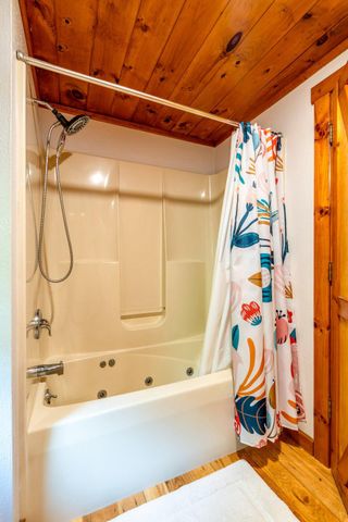 635 LAUREL RIDGE RD, Reinholds, PA 17569