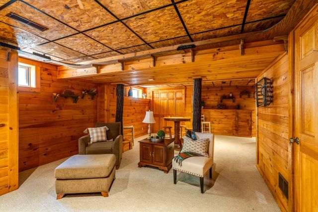 635 LAUREL RIDGE RD, Reinholds, PA 17569