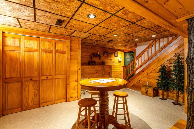 635 LAUREL RIDGE RD, Reinholds, PA 17569
