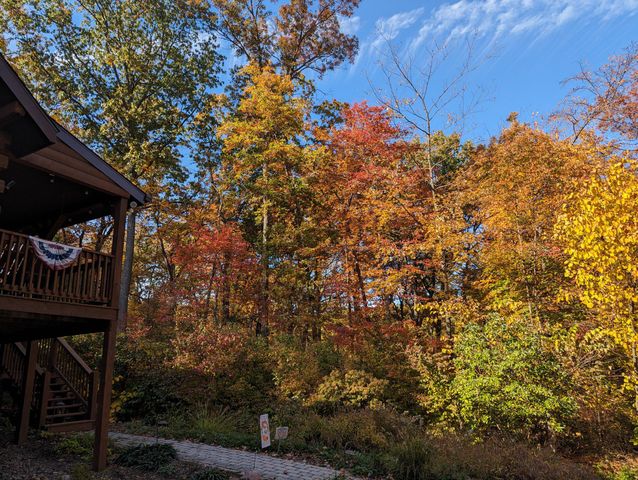635 LAUREL RIDGE RD, Reinholds, PA 17569